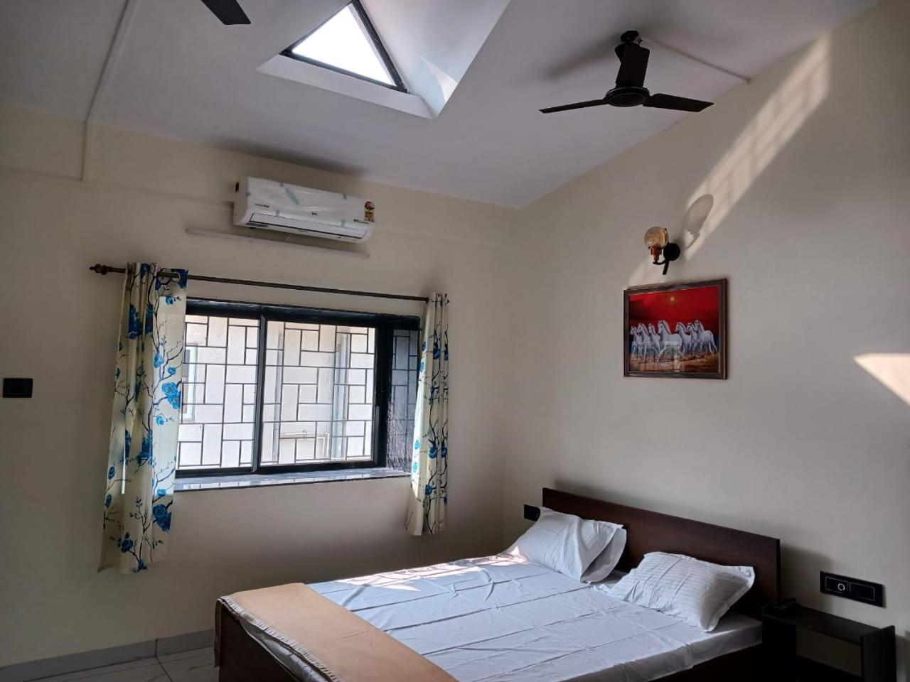 Lavish Villa - 3 Bhk Pool With Lawn Lonavla Exterior foto